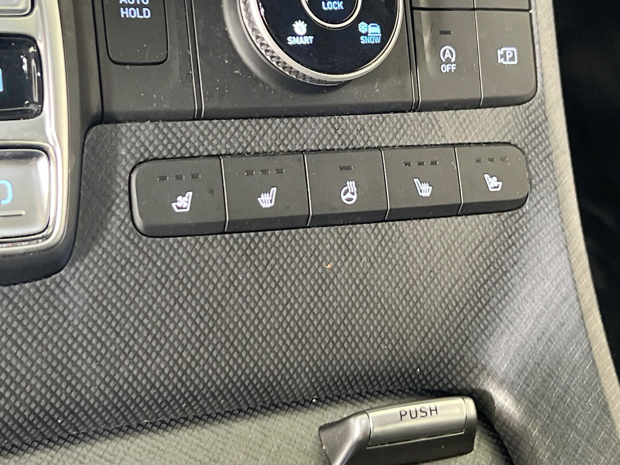 Used 2023 Hyundai Palisade Limited image 21