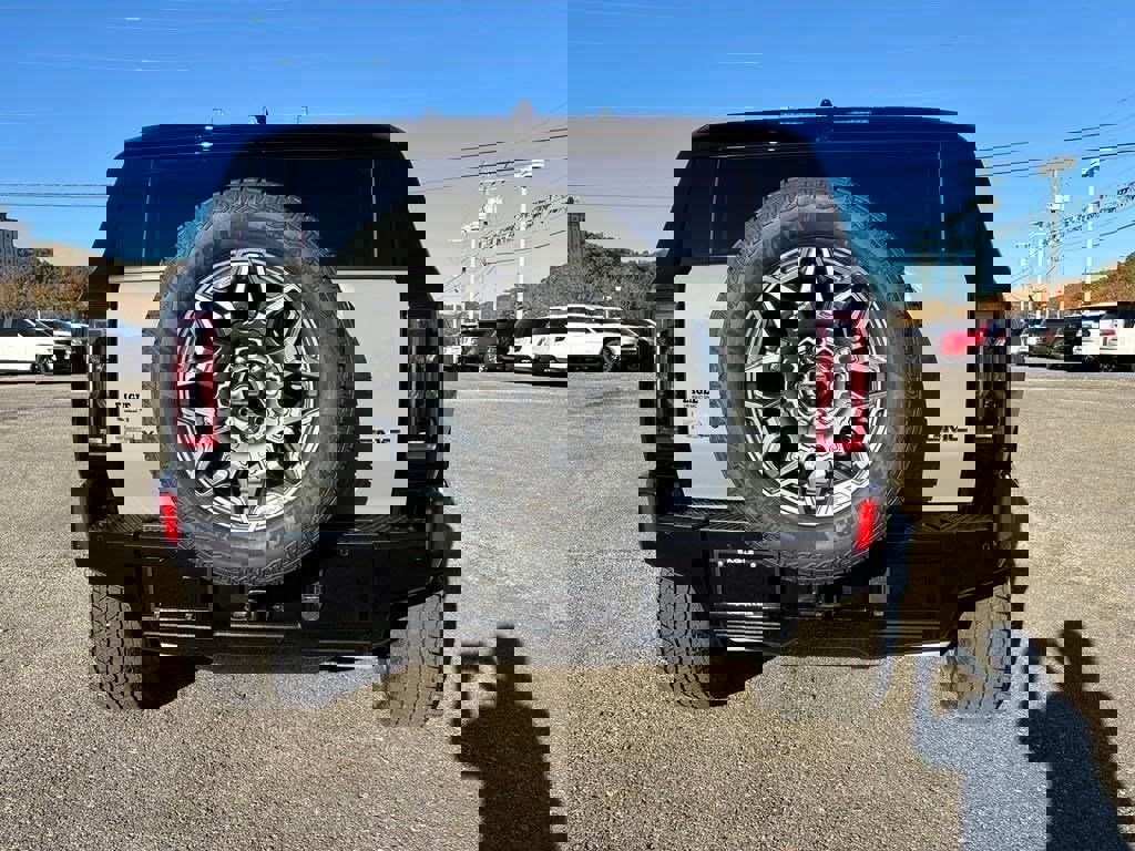 New 2025 GMC Hummer EV 3X image 4