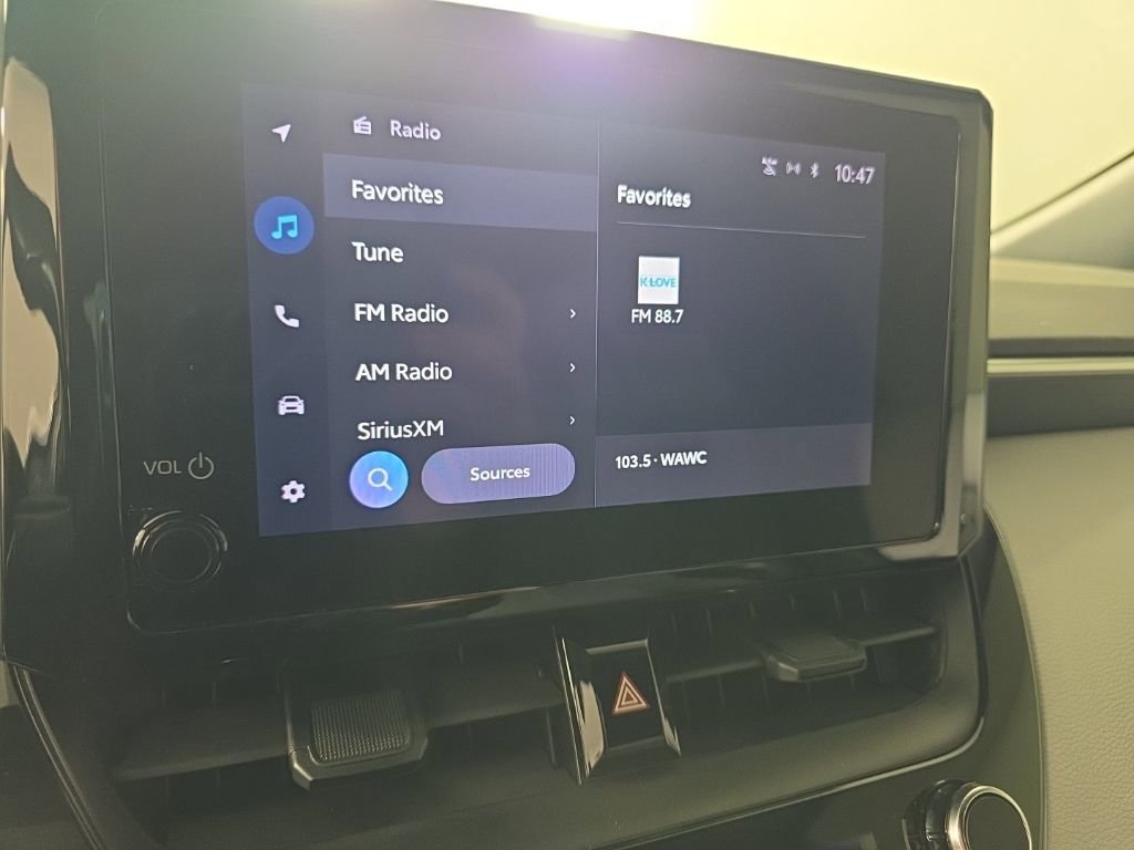 Used 2023 Toyota Corolla SE image 17