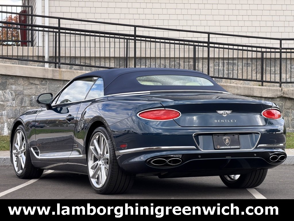 Used 2023 Bentley Continental GT Azure image 13