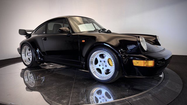 Used 1990 Porsche 911 image 14