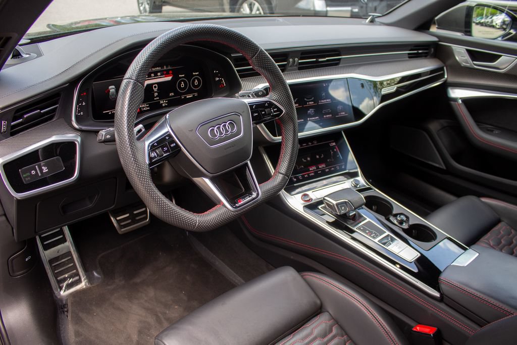 Used 2024 Audi RS 6 performance AWD/4WD image 11