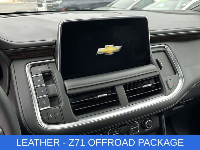 Used 2022 Chevrolet Tahoe Z71 w/ Luxury Package image 3