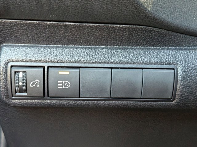 Used 2023 Toyota Corolla LE image 13