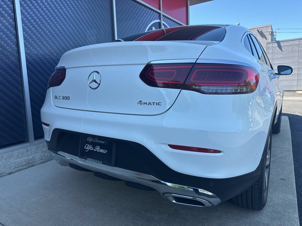 Used 2023 Mercedes-Benz GLC 300 4MATIC Coupe image 7