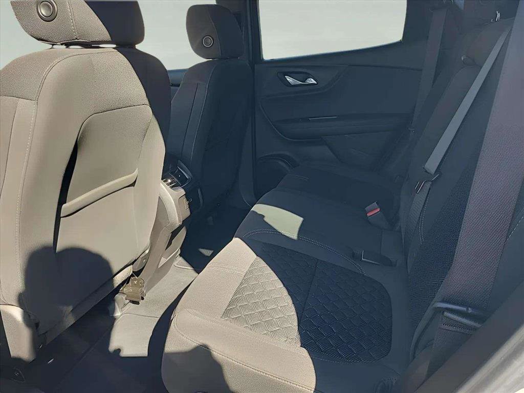 Used 2019 Chevrolet Blazer LT image 17