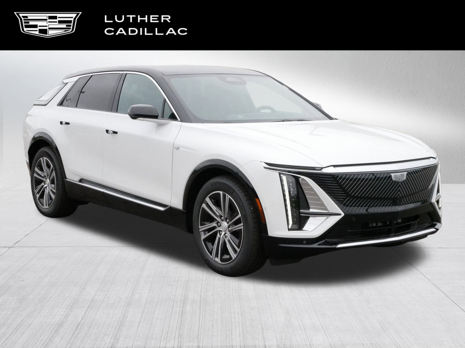 New 2025 Cadillac Lyriq Luxury image 1