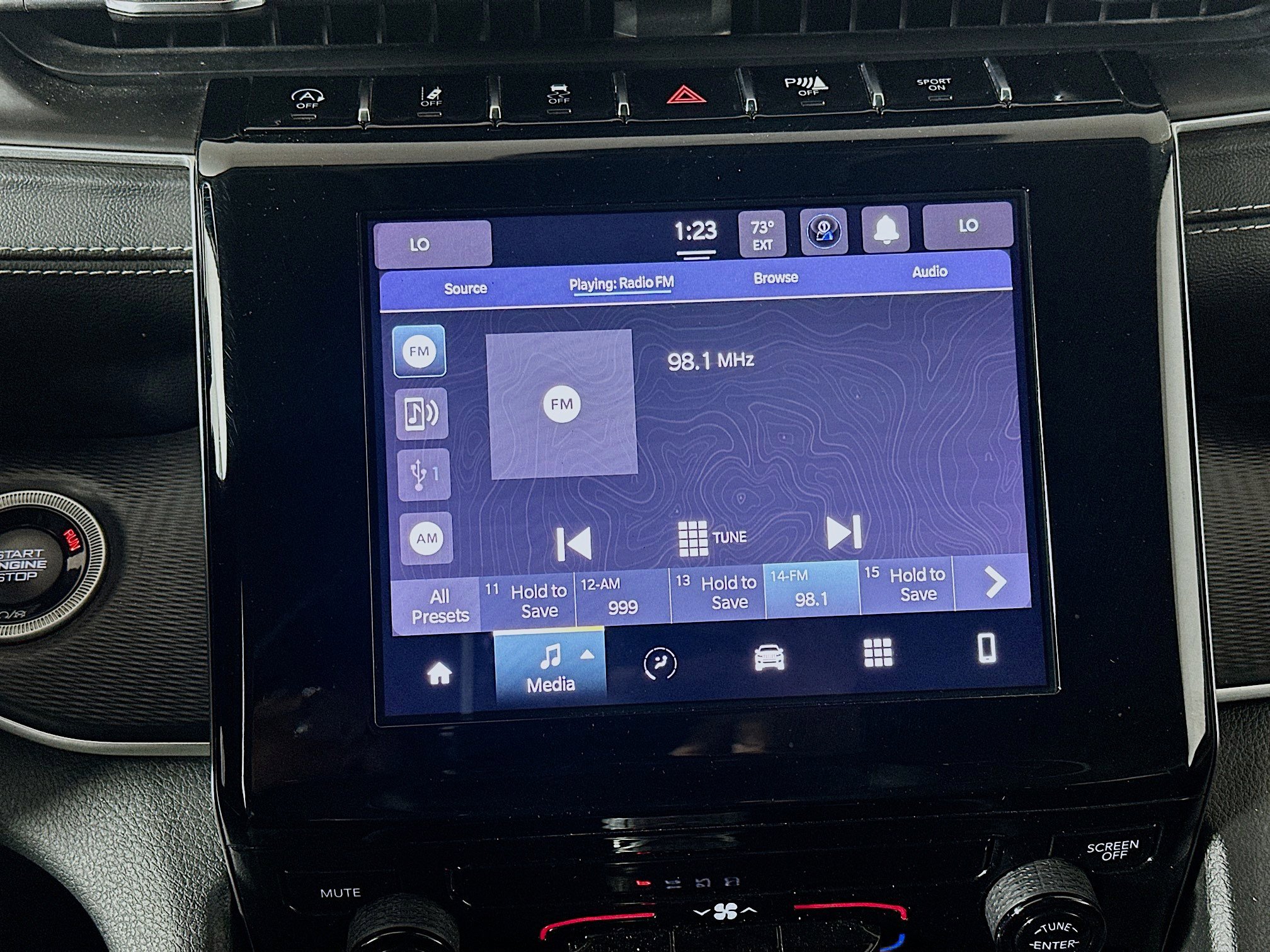 Used 2023 Jeep Grand Cherokee L Laredo image 21