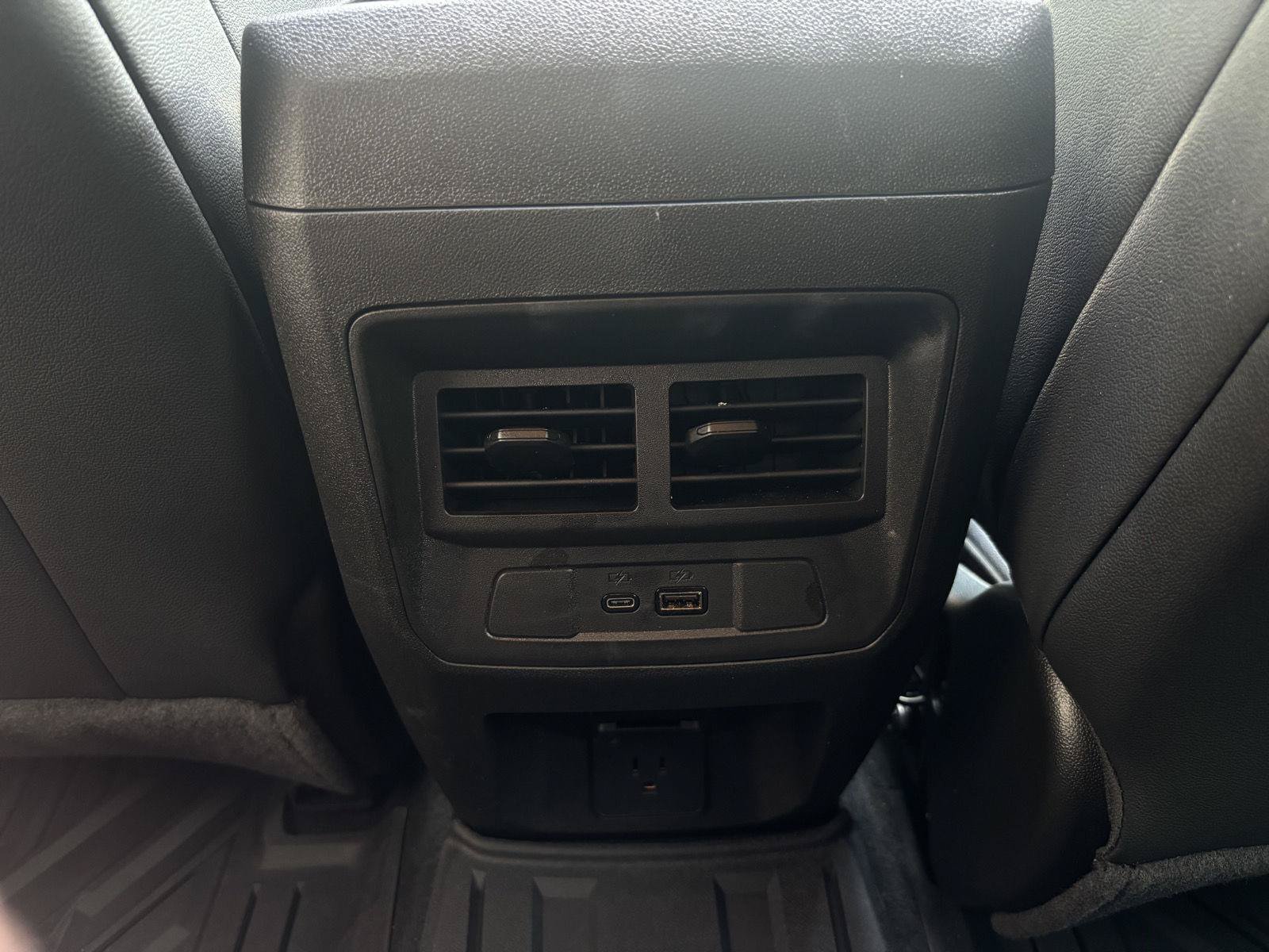 Used 2024 GMC Canyon AT4X AWD/4WD image 23