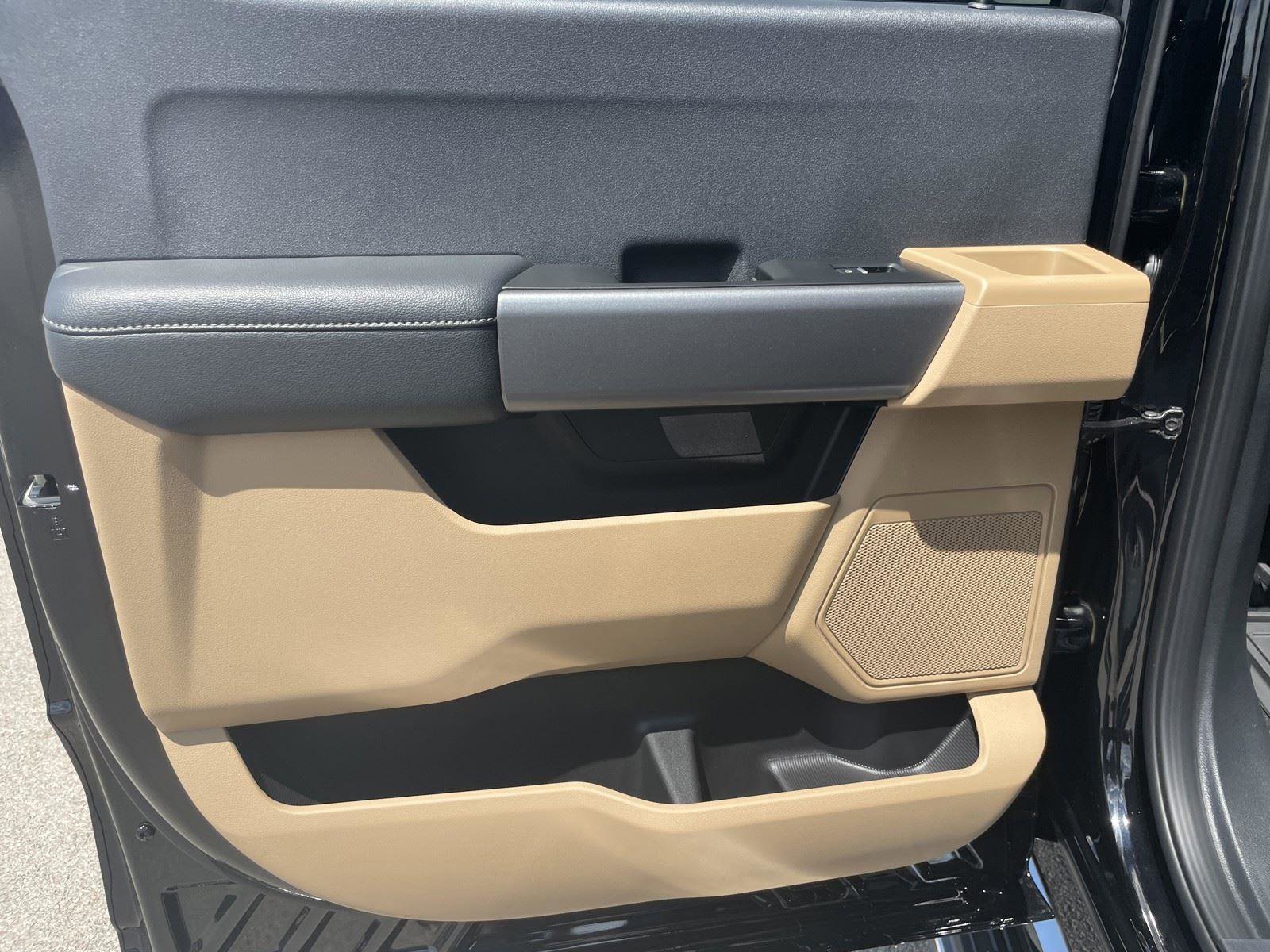 New 2026 Ford F350 XLT image 19