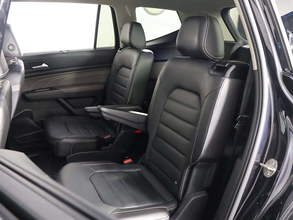 Used 2023 Volkswagen Atlas SEL Premium AWD/4WD image 36