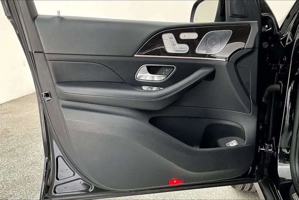 Used 2020 Mercedes-Benz GLE 450 4MATIC w/ Premium Package image 22