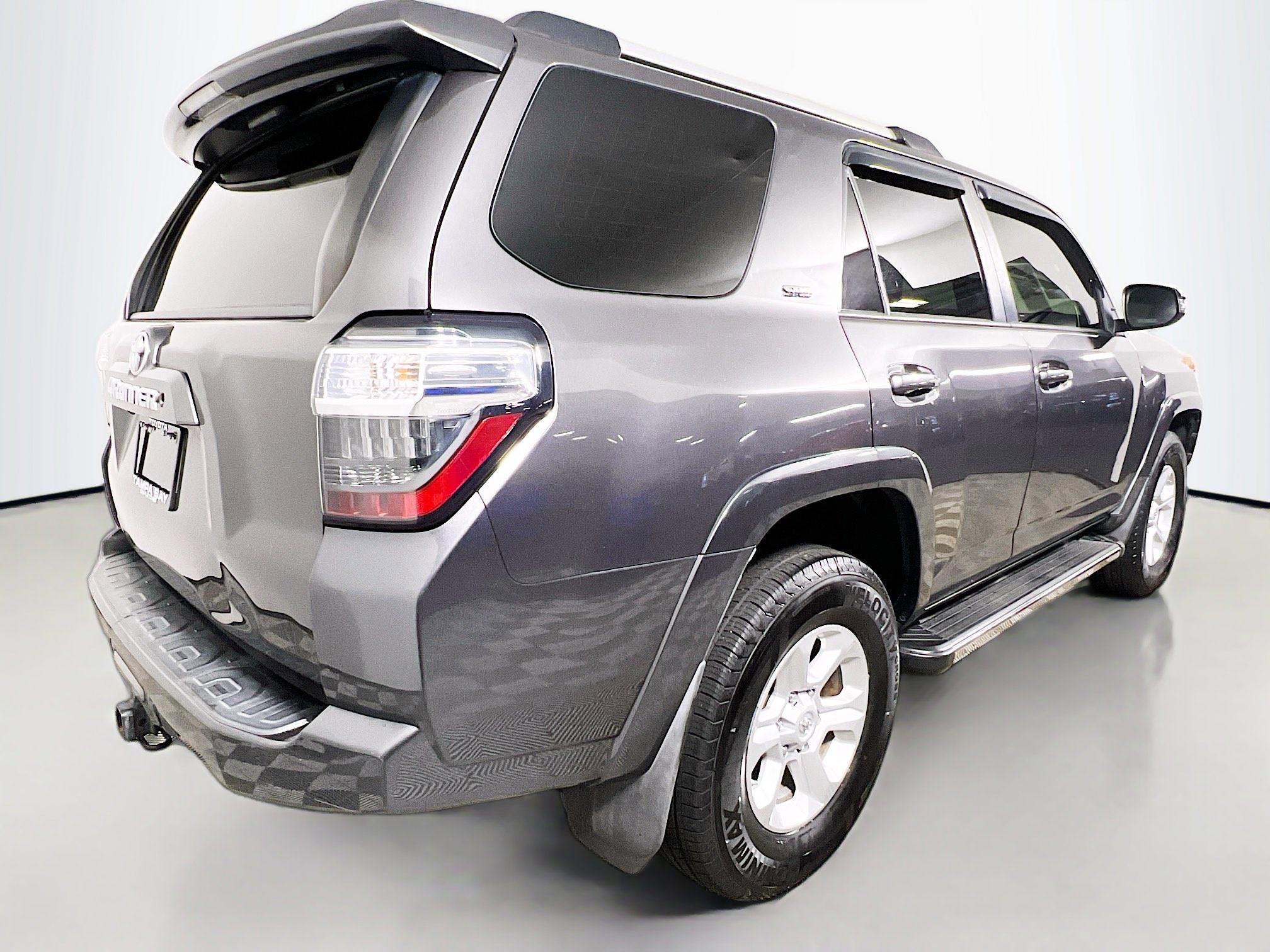 Used 2019 Toyota 4Runner SR5 Premium image 4