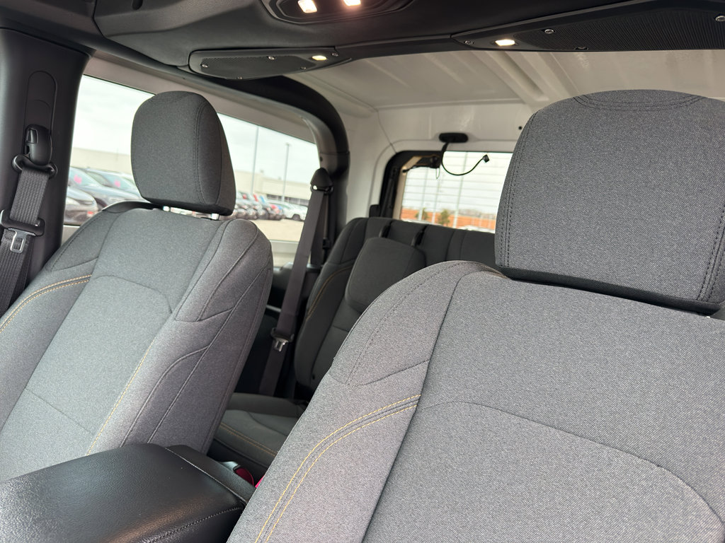 Used 2024 Jeep Wrangler Sport image 27