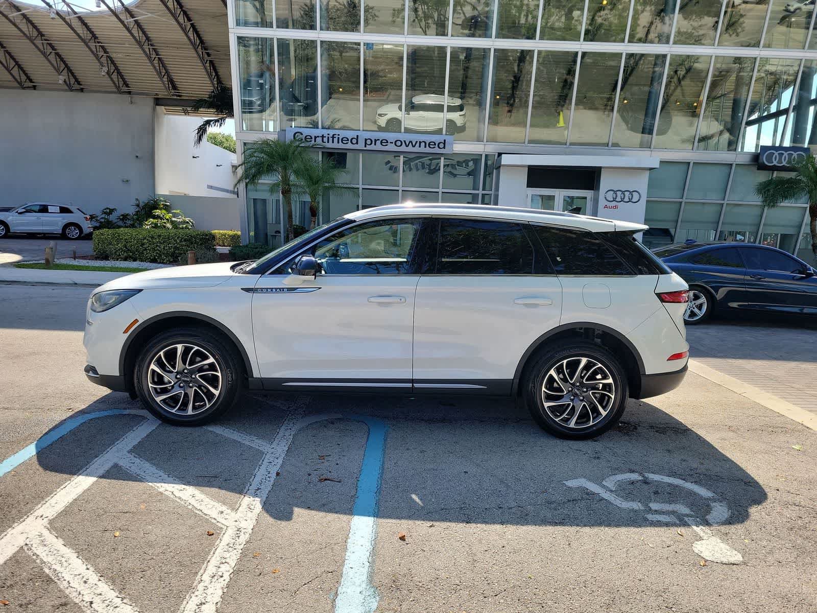 Used 2020 Lincoln Corsair FWD w/ Equipment Group 101A image 5