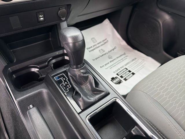 Used 2018 Toyota Tacoma SR w/ SR Convenience Package image 19