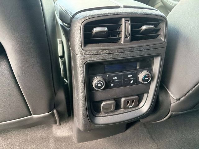 Used 2019 Buick Envision Essence image 16