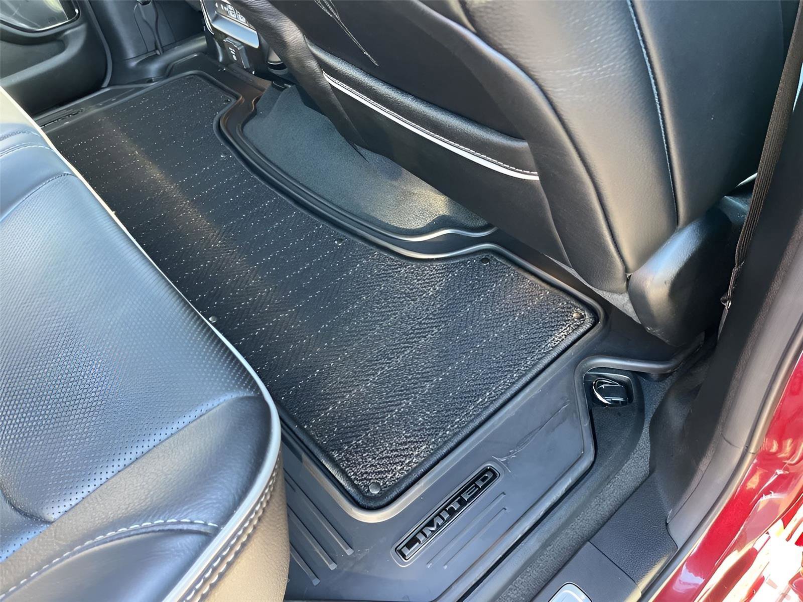 Used 2023 RAM 1500 Limited image 33