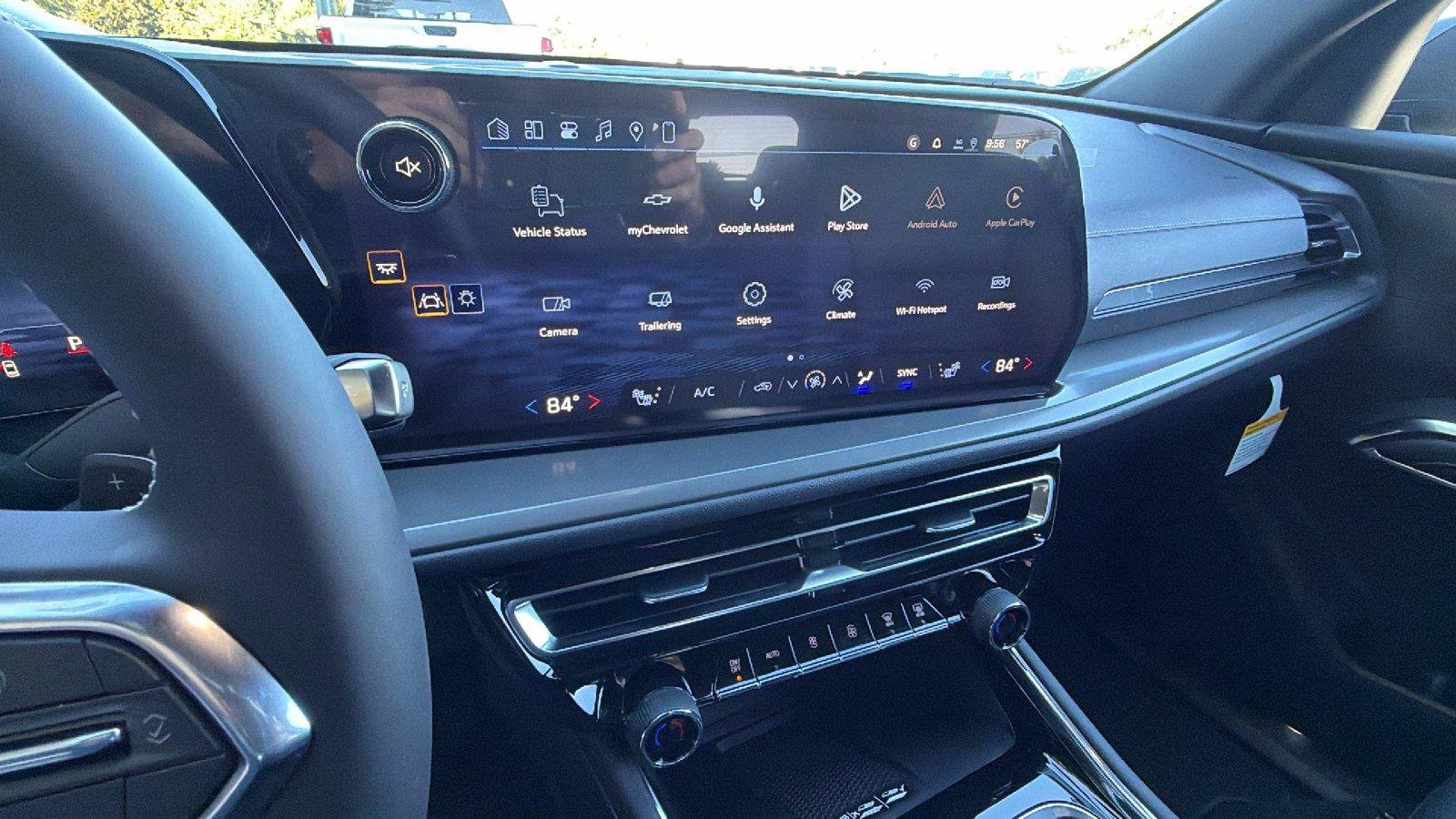 New 2027 Chevrolet Traverse LT w/ Driver Confidence Package FWD image 27