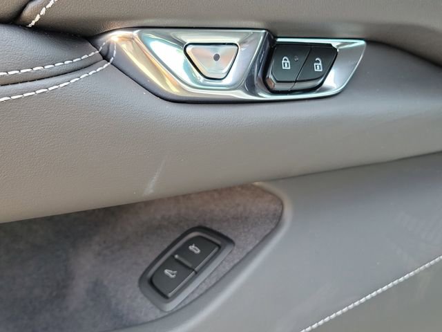 New 2026 Chevrolet Corvette Stingray Preferred Cpe w/ Z51 Performance Package image 15