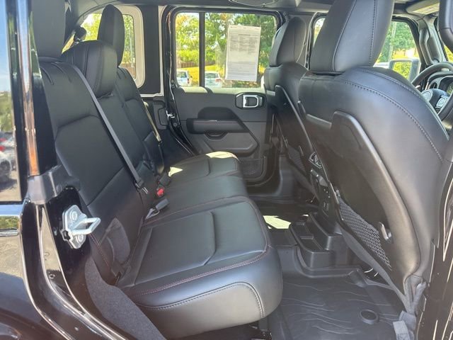 Used 2024 Jeep Wrangler Unlimited Rubicon image 7