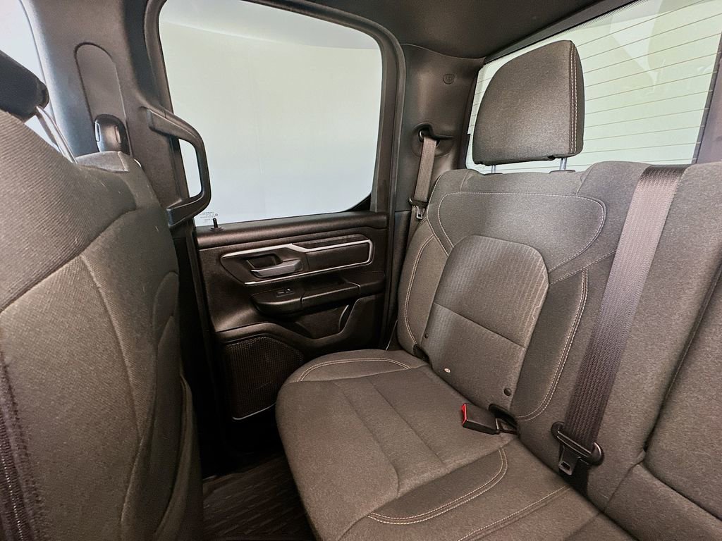 Used 2019 RAM 1500 Big Horn image 12