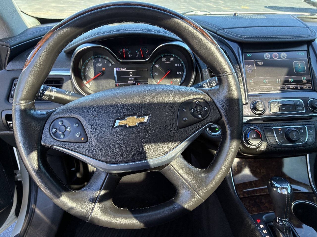 Used 2014 Chevrolet Impala LTZ FWD image 12