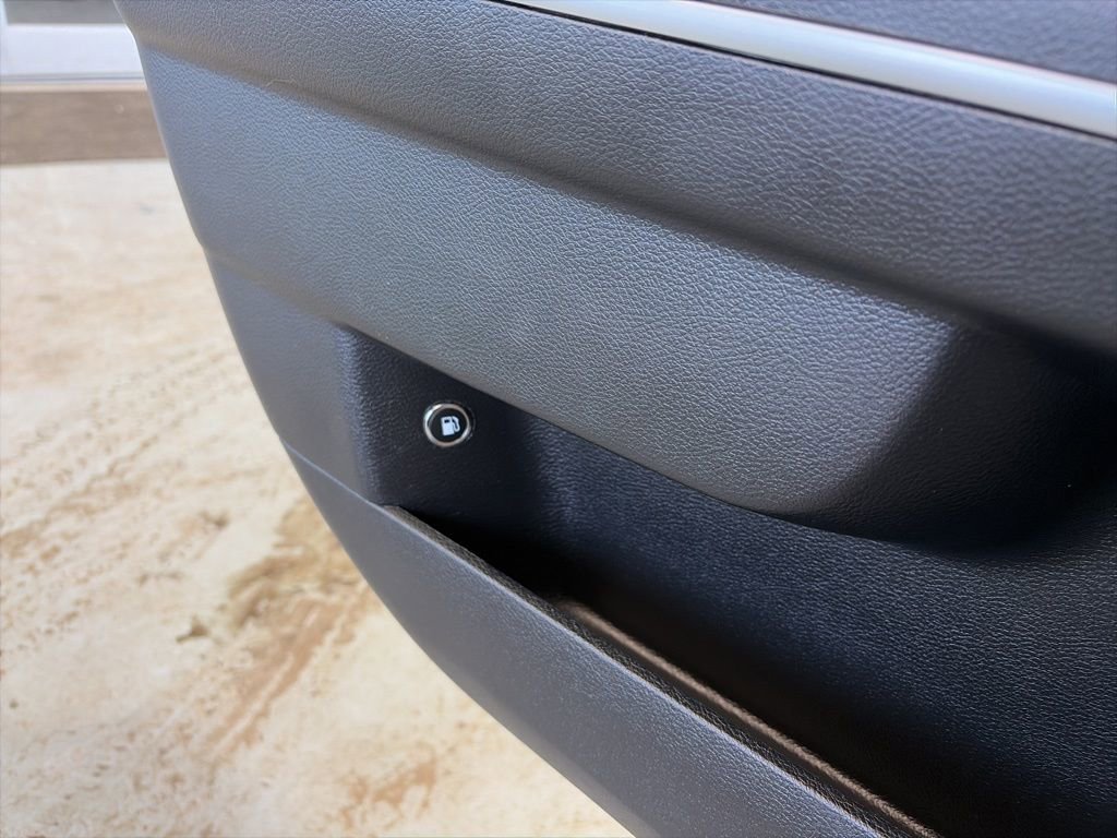 Used 2020 Chrysler 300 Touring L w/ Quick Order Package 2EF image 42