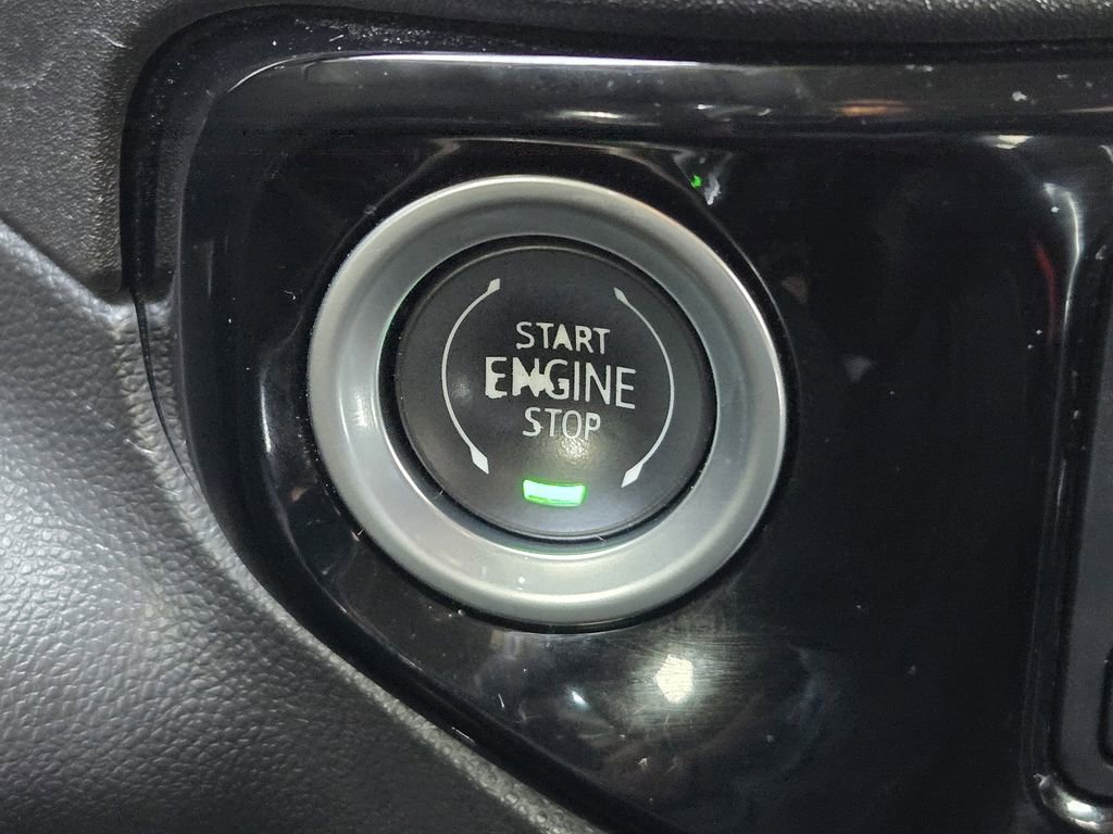 Used 2024 GMC Sierra 1500 SLT w/ SLT Premium Plus Package RWD image 18