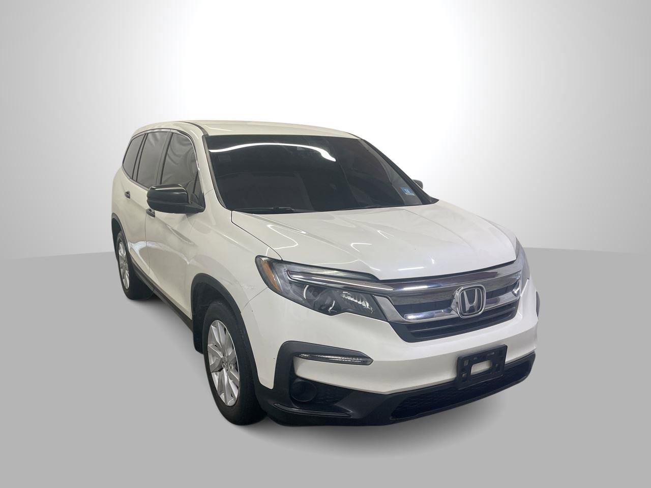 Used 2019 Honda Pilot LX image 1