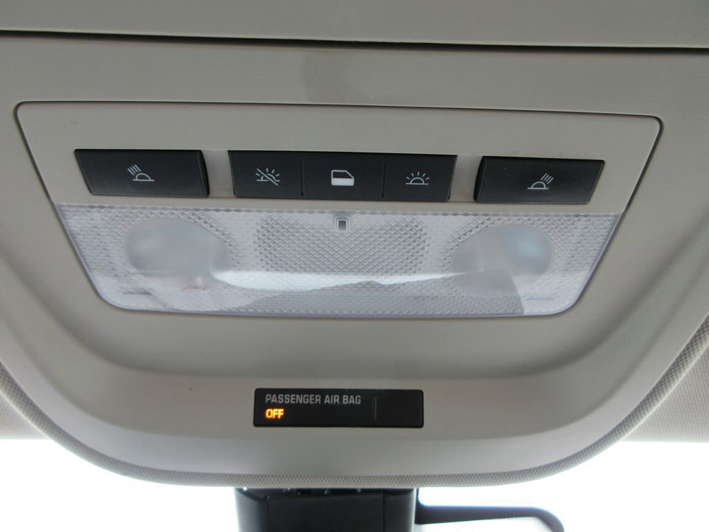 Used 2015 GMC Canyon SLT w/ Driver Alert Package image 33