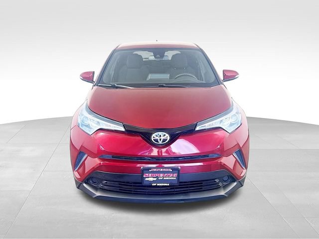 Used 2019 Toyota C-HR LE FWD image 3