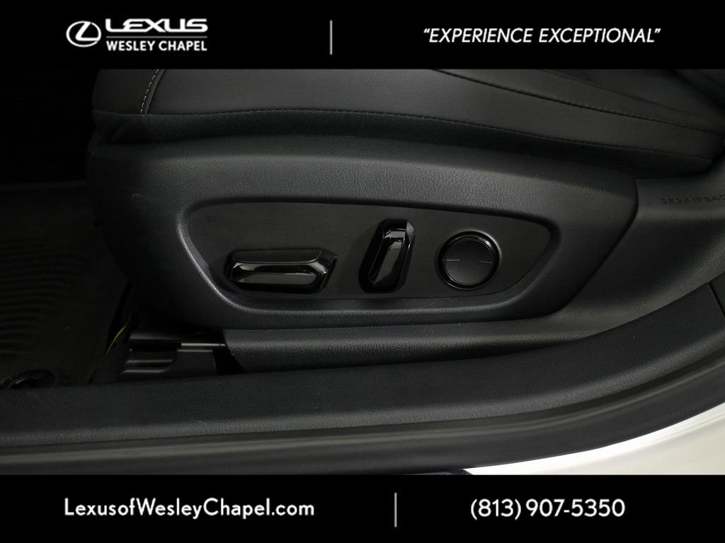 Used 2024 Lexus ES 250 250 w/ Premium Package image 22