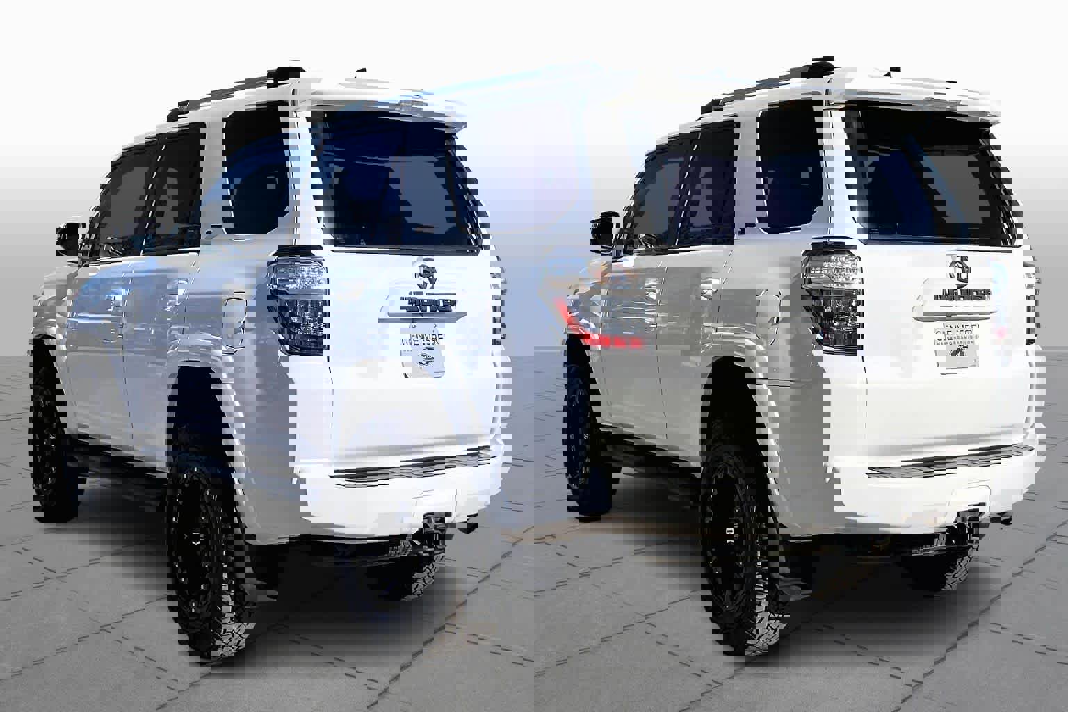 Used 2019 Toyota 4Runner SR5 Premium image 11