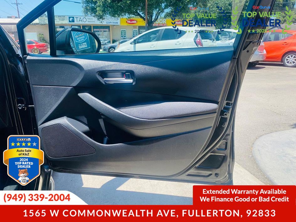 Used 2021 Toyota Corolla LE image 26