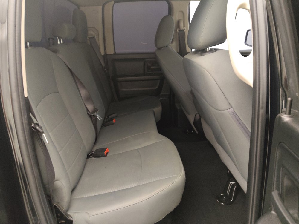 Used 2020 RAM 1500 Tradesman w/ Chrome Plus Package RWD image 19