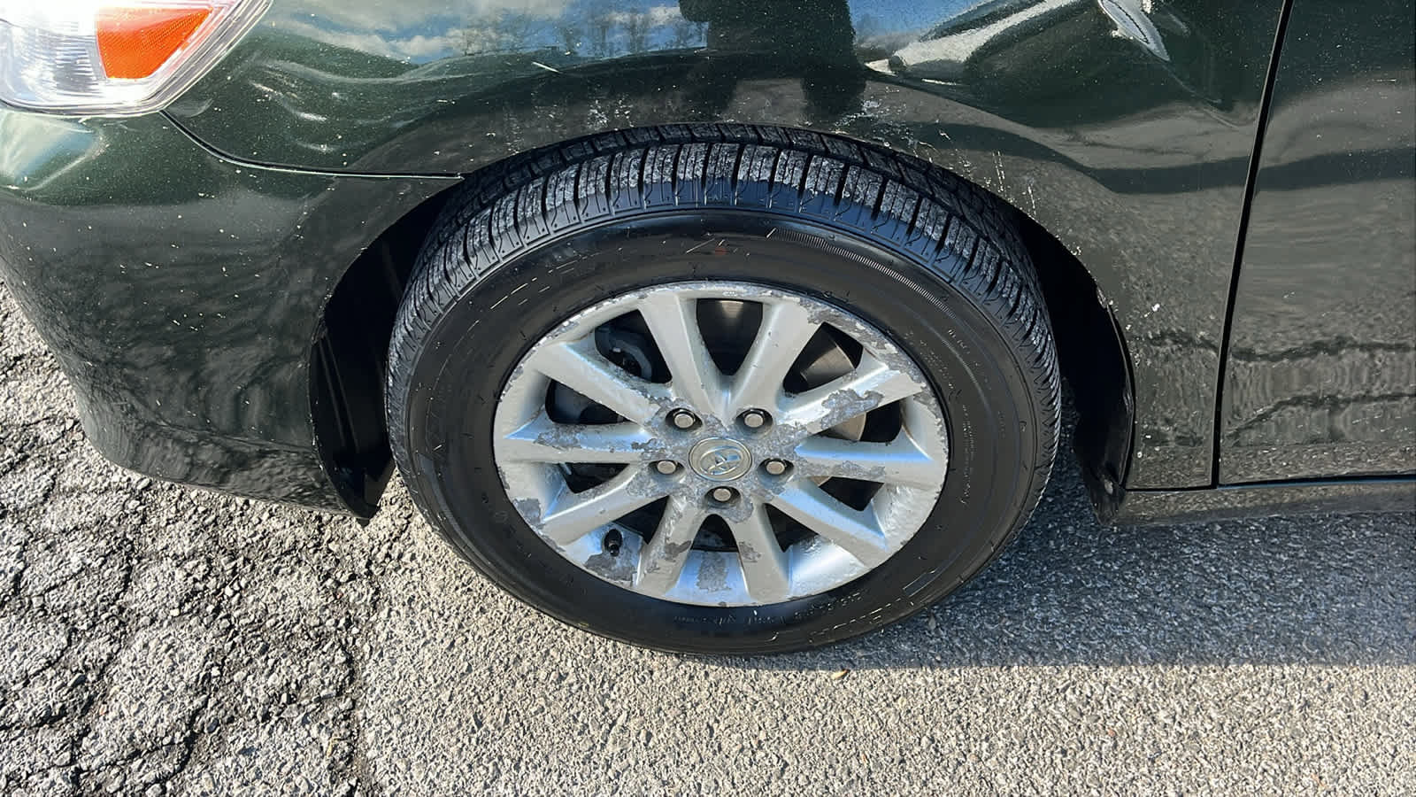 Used 2010 Toyota Camry XLE image 5