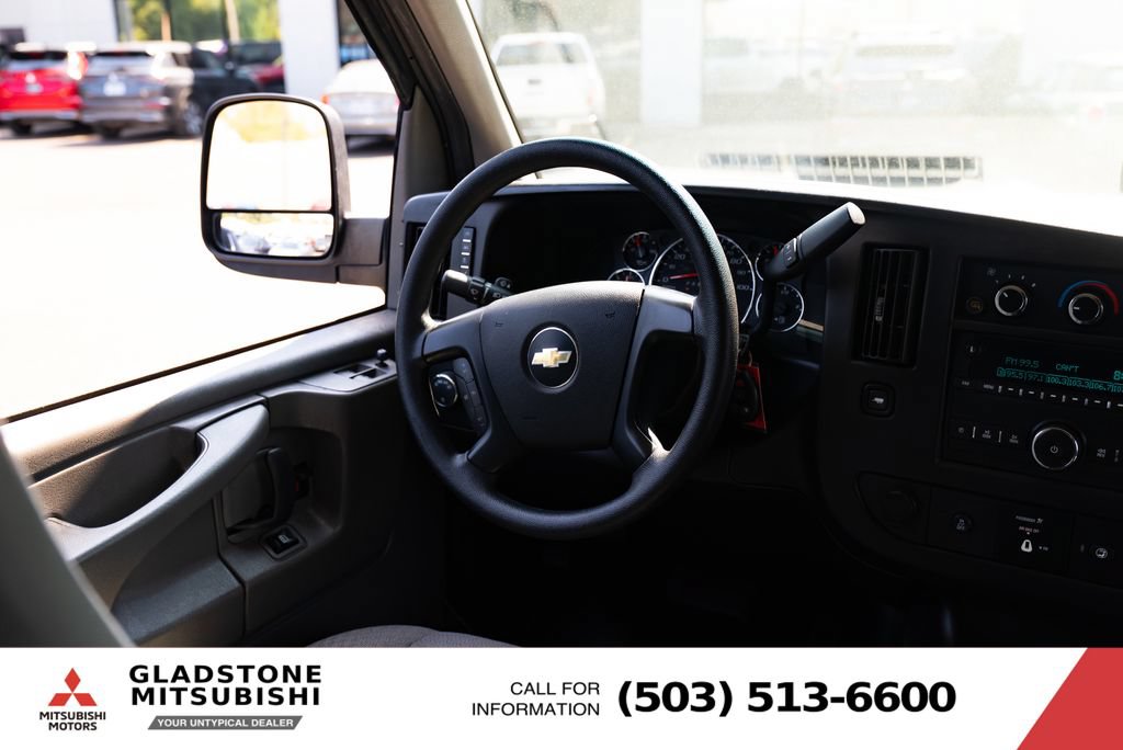 Used 2015 Chevrolet Express 2500 LT w/ LT Preferred Equipment Group RWD image 10