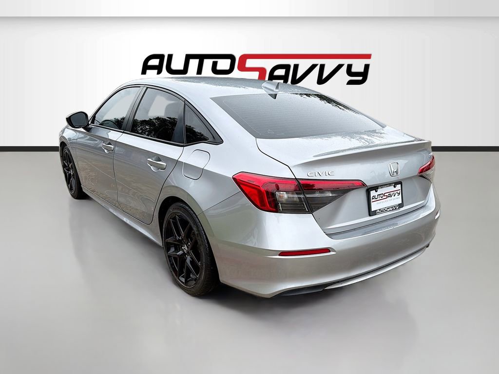 Used 2023 Honda Civic Sport image 5