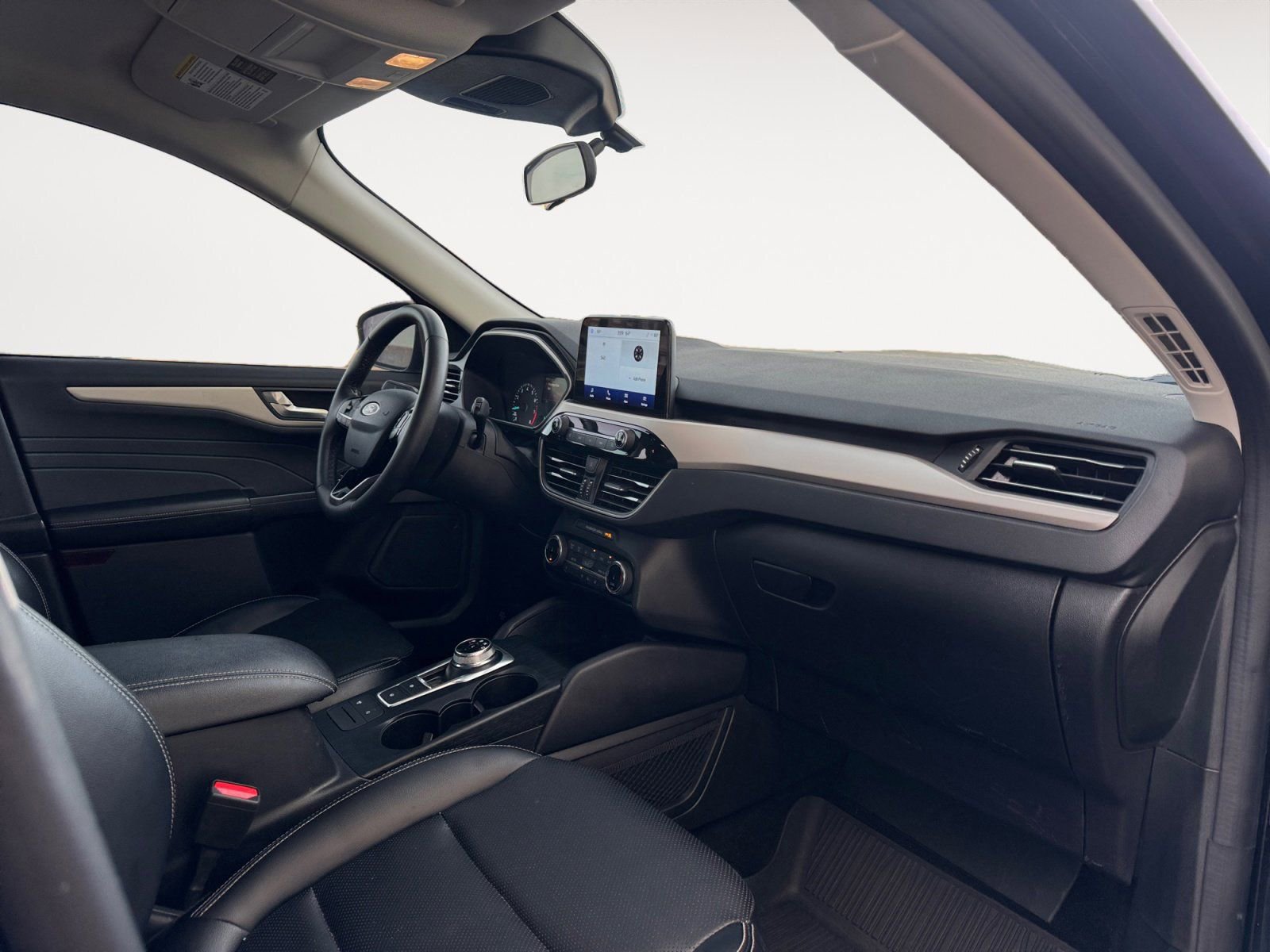 Used 2022 Ford Escape SEL image 15