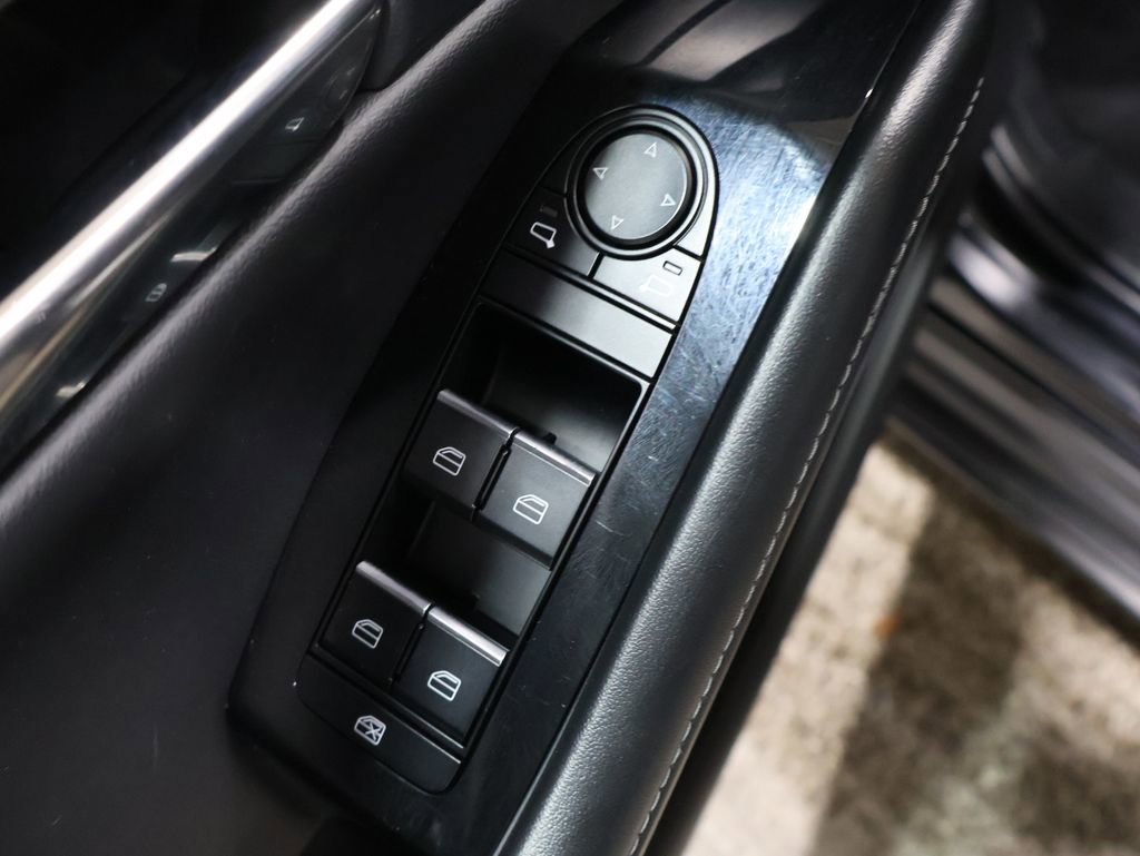 Used 2025 MAZDA CX-30 AWD 2.5 S w/ Preferred Package image 14