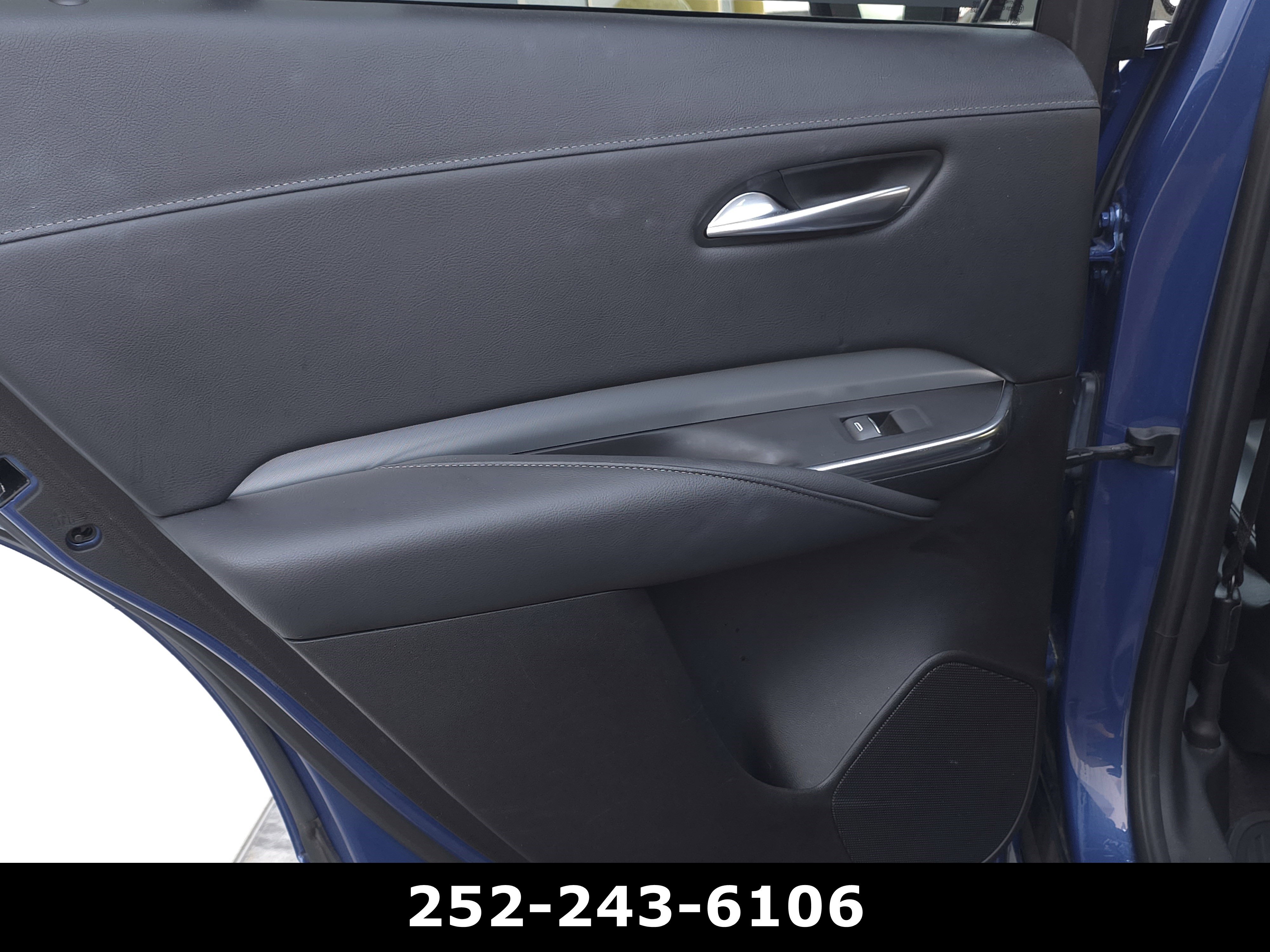 Used 2023 Cadillac XT4 Premium Luxury w/ Enhanced Visibility Package FWD image 30