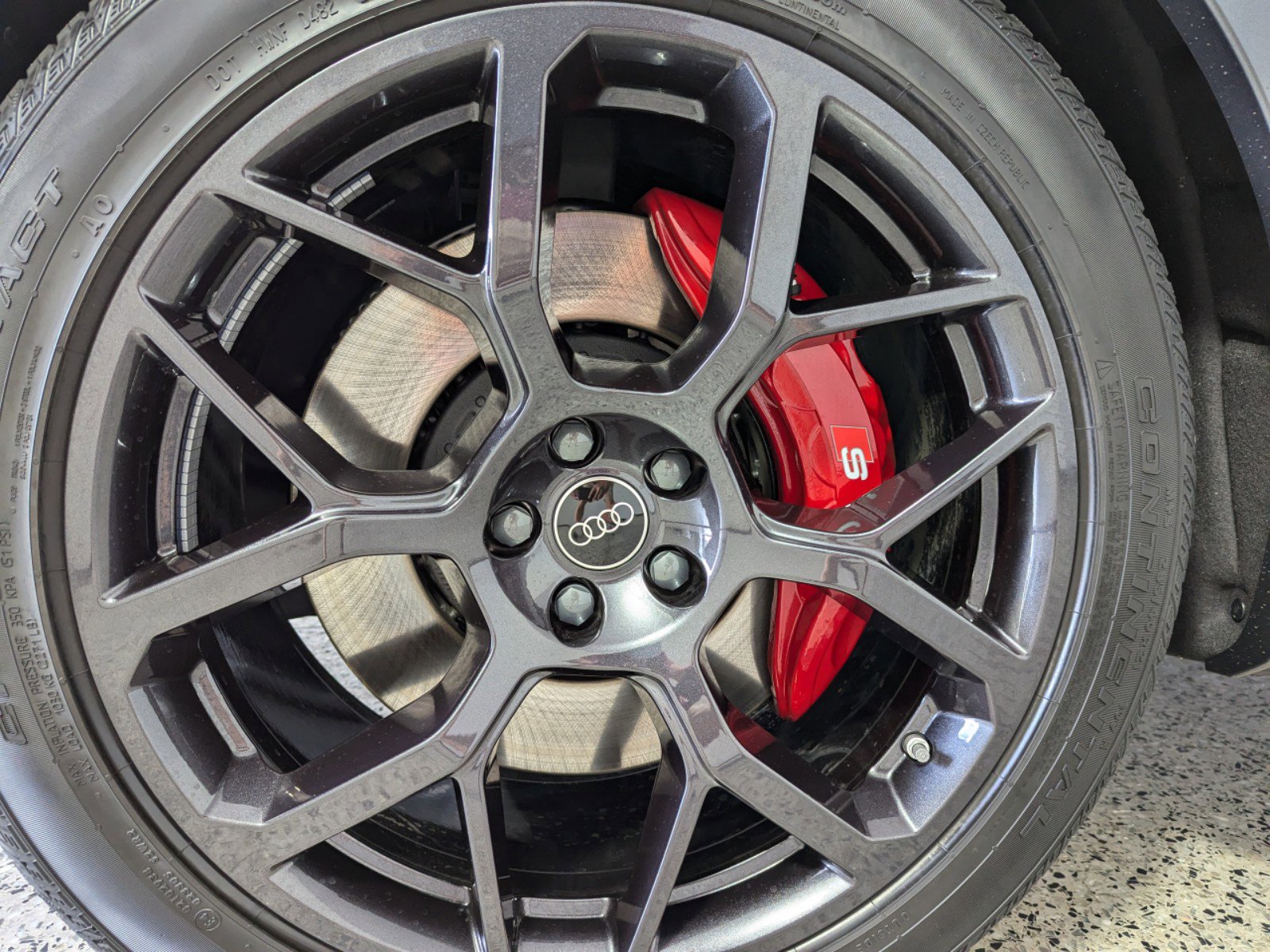 New 2025 Audi SQ7 Prestige image 22