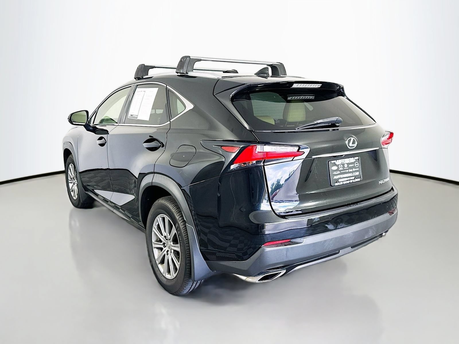 Used 2016 Lexus NX 200t FWD image 5