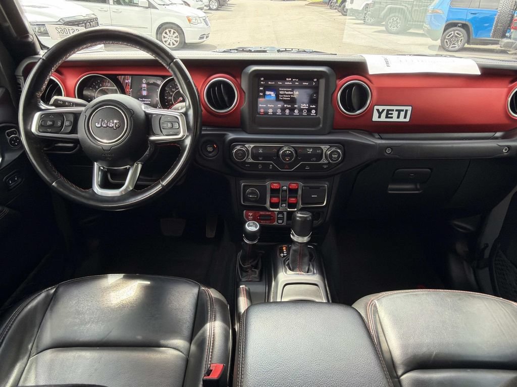 Used 2021 Jeep Gladiator Rubicon w/ LED Lighting Group AWD/4WD image 17