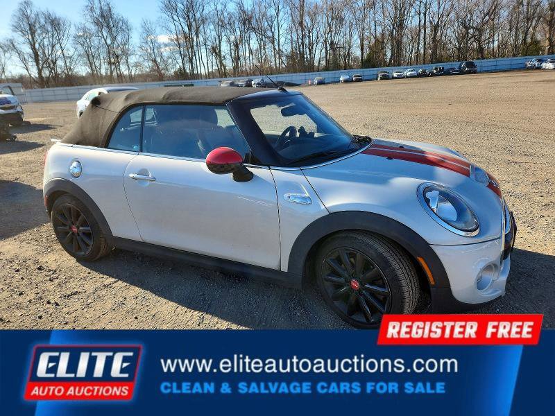 Used 2018 MINI Cooper S image 7