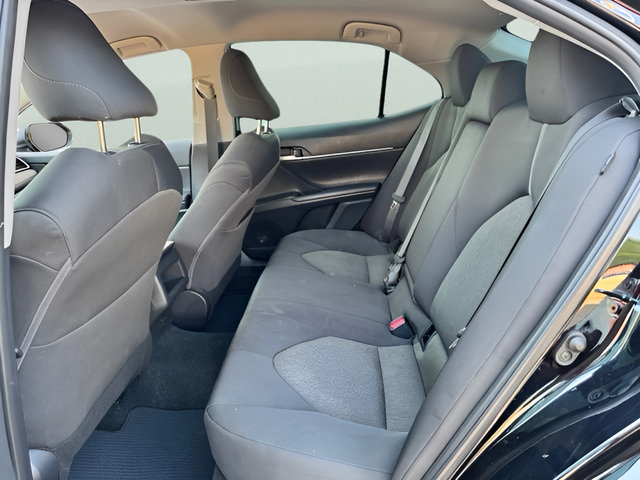 Used 2024 Toyota Camry LE FWD image 17