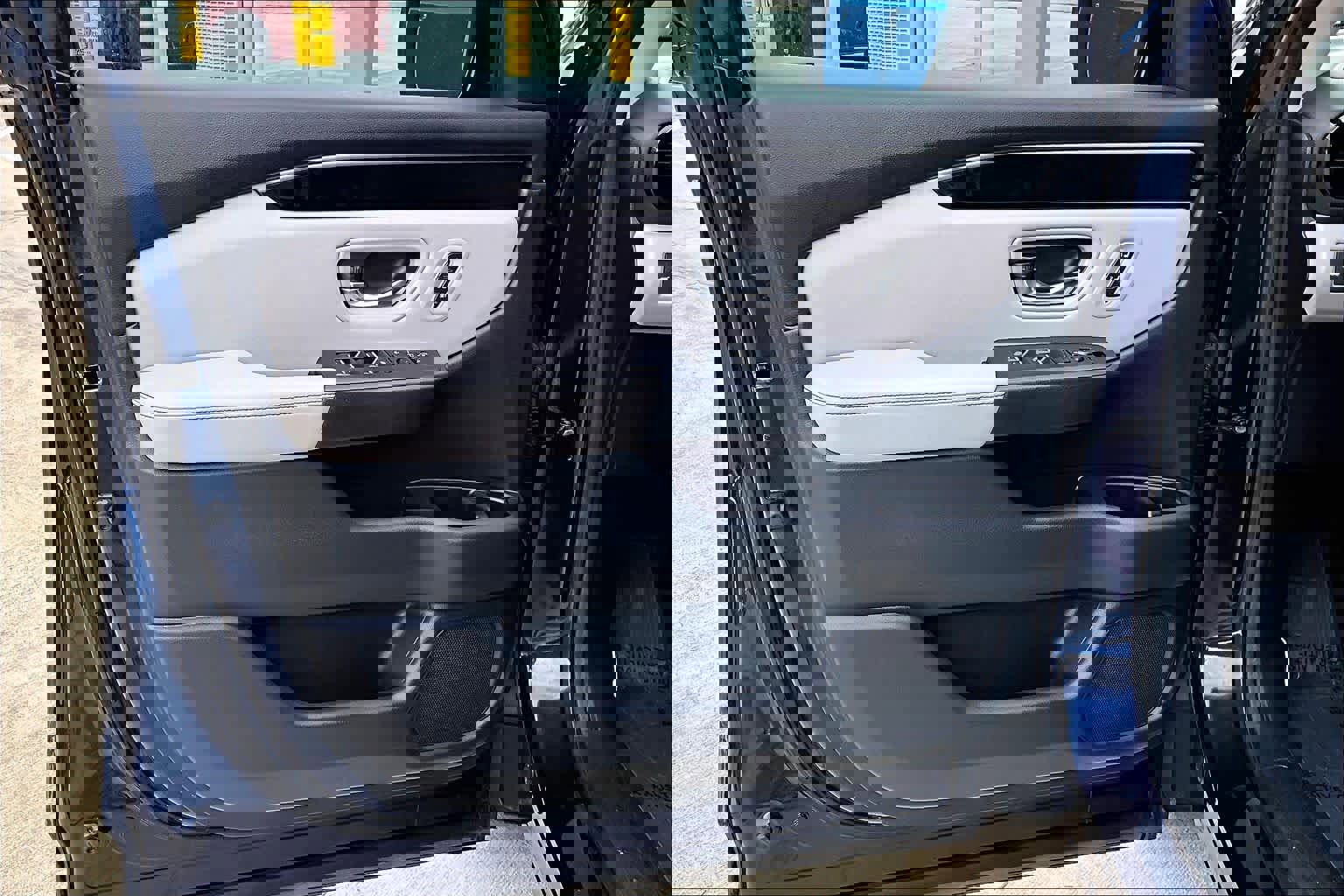 Used 2023 Honda Pilot EX-L image 22