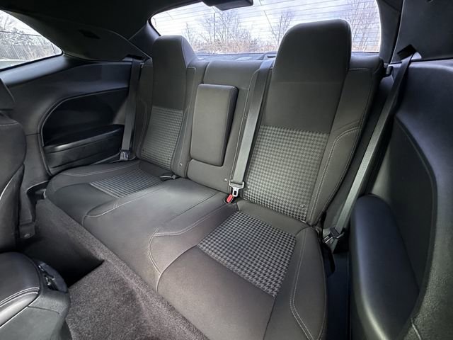 Used 2017 Dodge Challenger SXT w/ Blacktop Package image 27