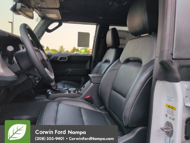 New 2026 Ford Bronco Outer Banks w/ Sasquatch Package AWD/4WD image 24